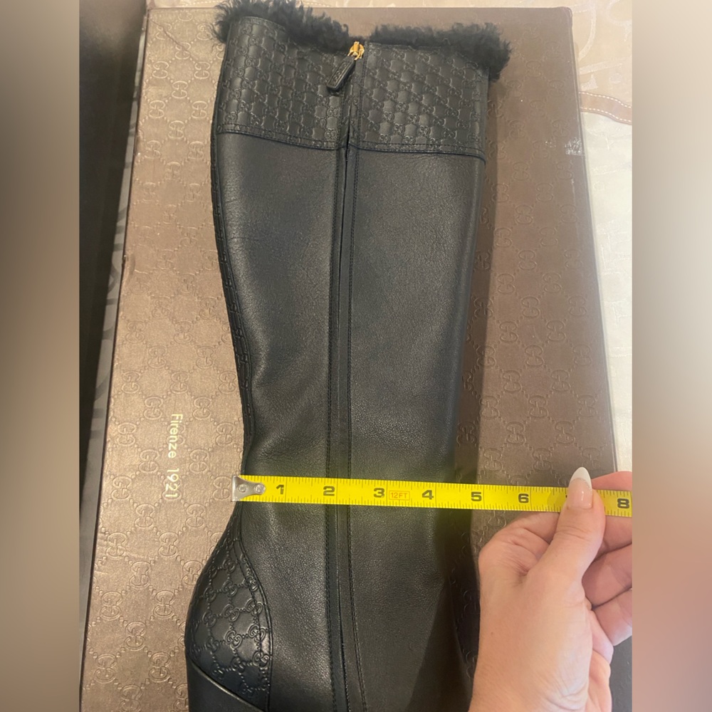 Gucci Black Wedge Boots with Fur Trim Sz 39.5 US 8.5 - Picture 15 of 16
